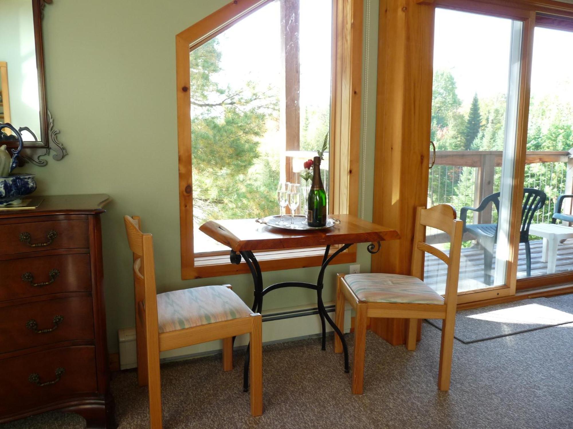Sunny Rock Bed & Breakfast Minden ภายนอก รูปภาพ